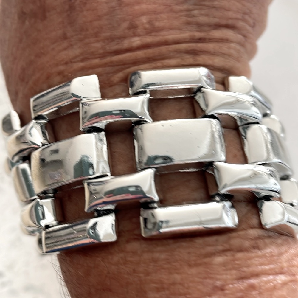 Beautiful bracelet - Picture 3 of 3